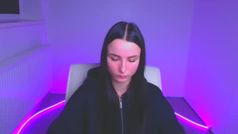 Milly online show from January 22, 2025, 3:18 pm