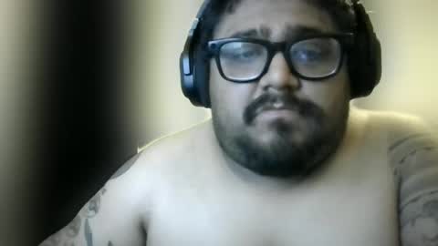 milo69966 online show from October 29, 2025, 9:11 am