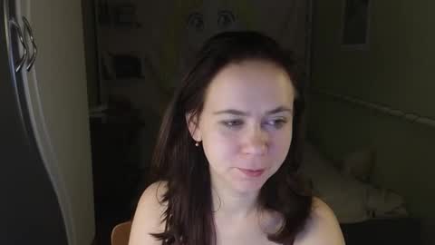 Snapshot of milora_ chatting on September 26, 2025, 4:33 pm Mila online show from September 26, 2025, 4:33 pm