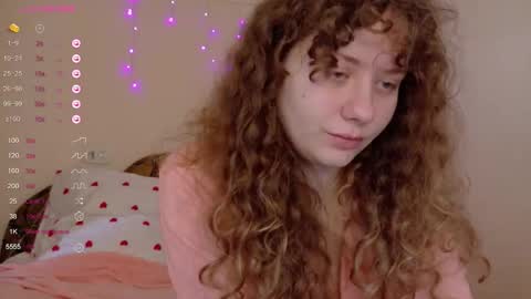 Snapshot of milounee chatting on February 14, 2026, 6:54 am milounee online show from February 14, 2026, 6:54 am