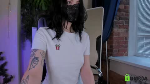 milro12 online show from March 24, 2026, 3:39 pm