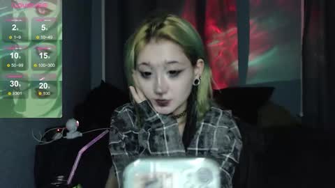 milten_trish online show from February 25, 2026, 7:34 pm