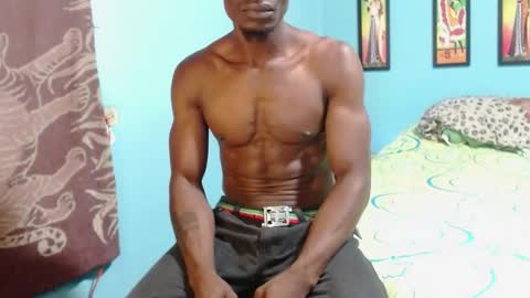 Snapshot of miltonn_jakee chatting on January 16, 2026, 8:13 pm Miltonn online show from January 16, 2026, 8:13 pm