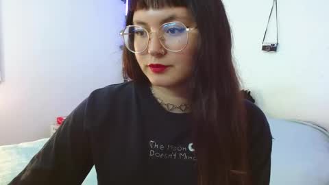 mily_baker online show from December 11, 2024, 1:05 am