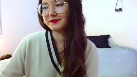 mily_baker online show from January 7, 2025, 4:48 pm