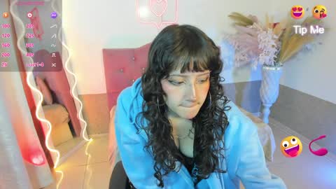 mily_tay online show from April 6, 2026, 11:33 am