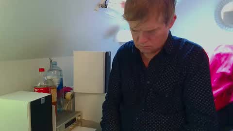 Snapshot of milymen26 chatting on February 16, 2026, 1:29 pm Milymen26 Polish man master fereskik straight mature online show from February 16, 2026, 1:29 pm