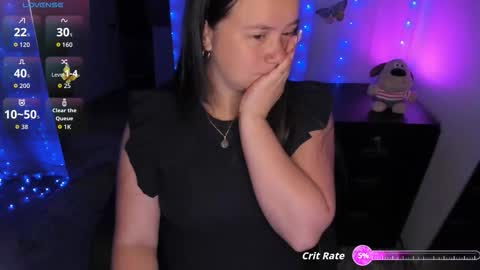 Mily  online show from November 5, 2025, 10:26 am