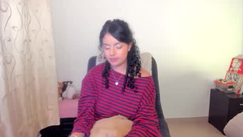 Mimii  online show from June 1, 2026, 1:07 am