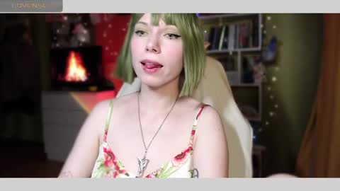 Snapshot of mimibunxo chatting on March 4, 2025, 5:11 am Mimi Bunny online show from March 4, 2025, 5:11 am