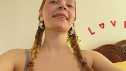 Snapshot of mimichelle chatting on December 29, 2024, 3:54 am mimichelle online show from December 29, 2024, 3:54 am