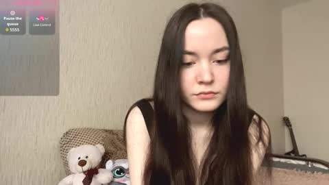 mimipurr online show from February 21, 2026, 5:19 am