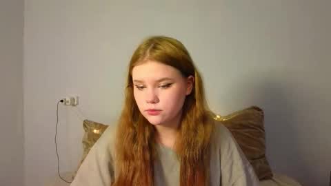 hi Im Mina  online show from February 6, 2026, 7:56 am