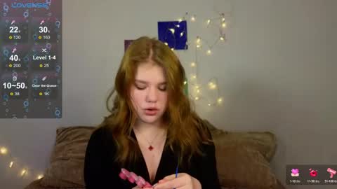 hi Im Mina  online show from April 19, 2026, 9:41 am