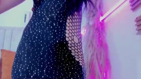 minari_ online show from February 28, 2026, 2:40 pm