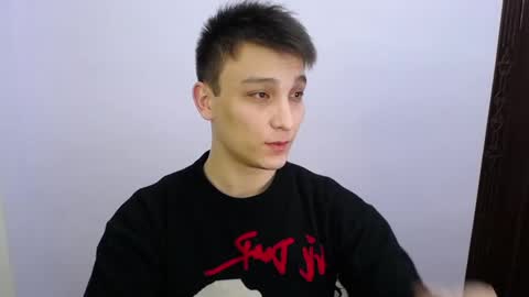 MINATO online show from March 4, 2025, 6:39 pm