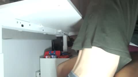 Snapshot of mindly chatting on October 18, 2025, 11:27 pm Mindly online show from October 18, 2025, 11:27 pm