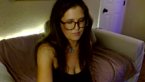 Mindy online show from February 10, 2026, 8:07 am