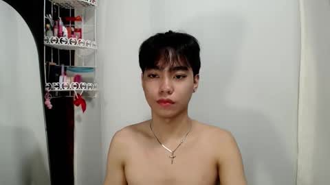 mingkla_man online show from March 13, 2026, 9:38 am