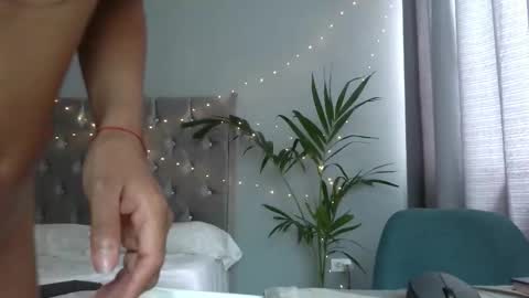   Mini Mila Kunis ft Ashton Katchero. Follow me to stay in touch  online show from November 29, 2025, 3:37 pm