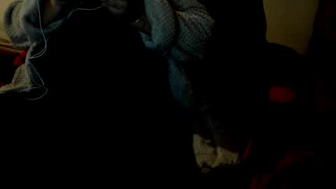 minka0 online show from December 14, 2025, 9:52 pm