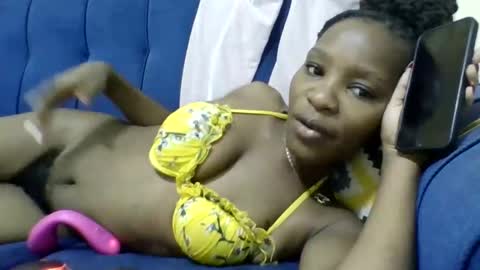 minlavine online show from April 14, 2026, 6:58 pm