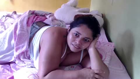 Snapshot of minnie_bbw69 chatting on June 16, 2026, 12:41 pm Andrea online show from June 16, 2026, 12:41 pm