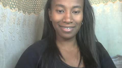 Snapshot of minouch211907 chatting on June 26, 2026, 9:14 am minouch211907 online show from June 26, 2026, 9:14 am