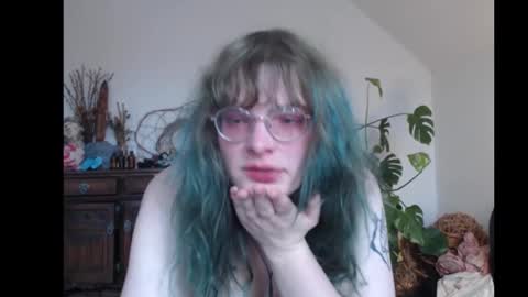 Snapshot of minthe chatting on January 19, 2026, 12:09 pm minthe online show from January 19, 2026, 12:09 pm