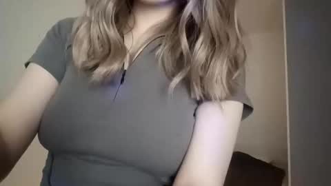 Mira doll online show from January 6, 2026, 4:05 am