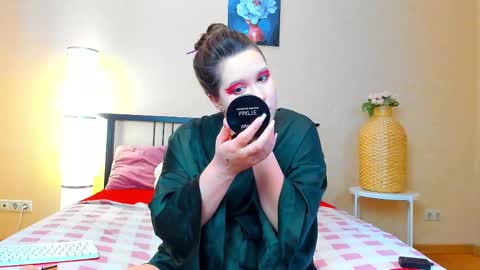 Snapshot of mira_karter chatting on March 11, 2025, 8:41 am Mira online show from March 11, 2025, 8:41 am