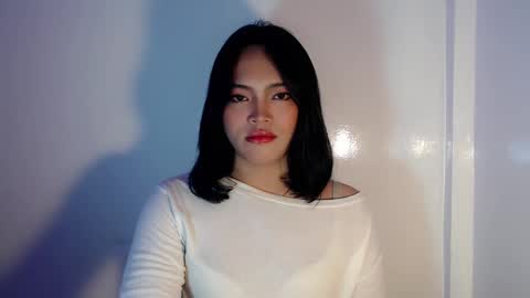 Mira Bella online show from February 7, 2025, 5:07 pm