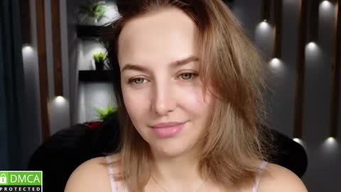 Mira online show from December 22, 2024, 1:12 am