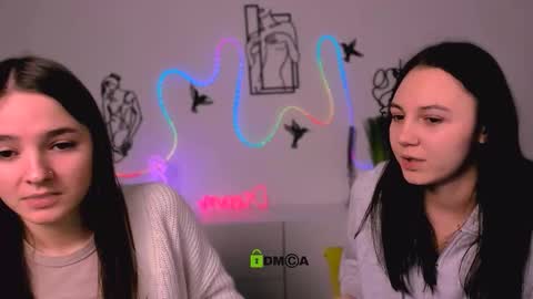 Snapshot of mira_vibe chatting on January 17, 2026, 7:28 pm Mira online show from January 17, 2026, 7:28 pm