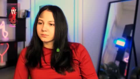 Snapshot of mira_vibe chatting on February 4, 2026, 6:19 am Mira online show from February 4, 2026, 6:19 am