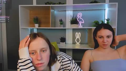 Snapshot of mira_vibe chatting on February 8, 2026, 12:08 pm Mira online show from February 8, 2026, 12:08 pm