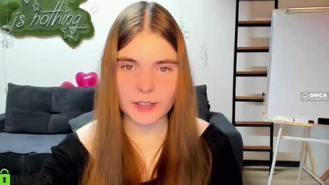 miraa_bloom online show from February 15, 2026, 8:05 pm