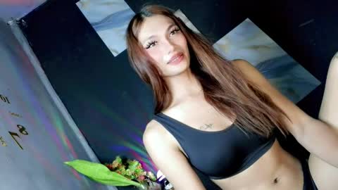 Snapshot of miraclegirl23 chatting on March 16, 2026, 10:19 am Zoey online show from March 16, 2026, 10:19 am