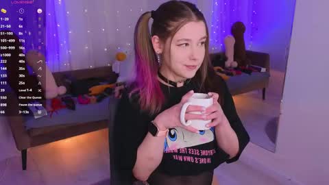 Mira  online show from April 9, 2026, 6:13 am