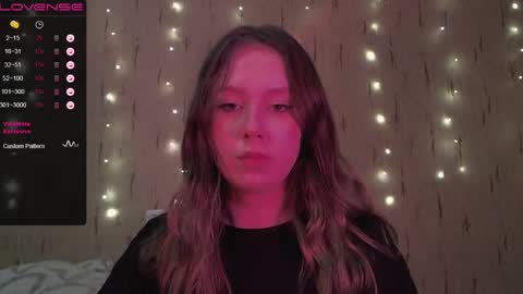 Snapshot of miranadevl chatting on December 2, 2024, 3:47 pm Kira online show from December 2, 2024, 3:47 pm