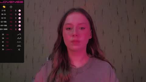 Snapshot of miranadevl chatting on December 3, 2024, 10:07 pm Kira online show from December 3, 2024, 10:07 pm