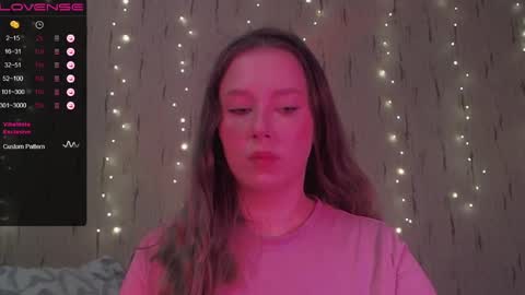 Snapshot of miranadevl chatting on December 6, 2024, 10:05 am Kira online show from December 6, 2024, 10:05 am