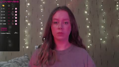 Snapshot of miranadevl chatting on December 12, 2024, 10:45 am Kira online show from December 12, 2024, 10:45 am