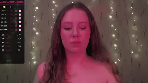 Snapshot of miranadevl chatting on December 27, 2024, 8:50 pm Kira online show from December 27, 2024, 8:50 pm