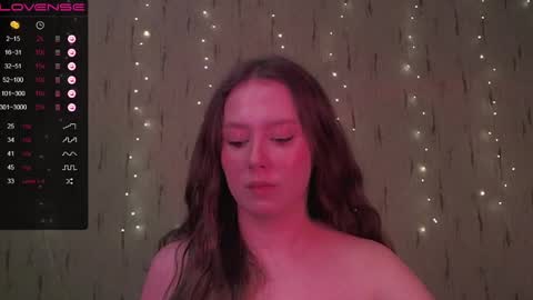 Snapshot of miranadevl chatting on December 28, 2024, 7:01 pm Kira online show from December 28, 2024, 7:01 pm