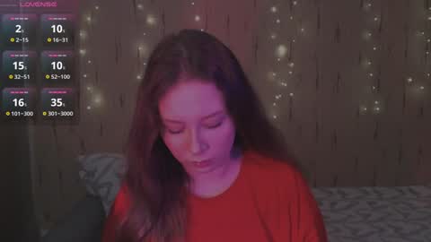 Snapshot of miranadevl chatting on January 14, 2025, 11:42 am Kira online show from January 14, 2025, 11:42 am