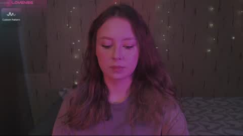 Snapshot of miranadevl chatting on January 31, 2025, 1:23 pm Kira online show from January 31, 2025, 1:23 pm