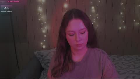 Snapshot of miranadevl chatting on January 31, 2025, 4:48 pm Kira online show from January 31, 2025, 4:48 pm