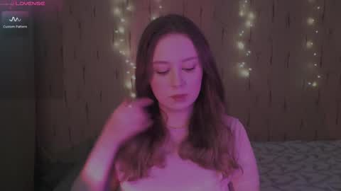 Snapshot of miranadevl chatting on February 16, 2025, 12:08 am Kira online show from February 16, 2025, 12:08 am