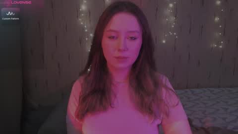 Snapshot of miranadevl chatting on February 16, 2025, 8:22 pm Kira online show from February 16, 2025, 8:22 pm